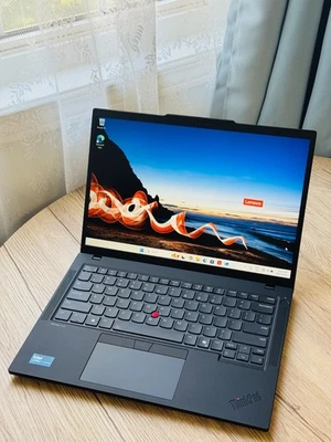 Lenovo ThinkPad T14 Gen 5 -21MM-Ultra 5 vPro 135u 16GB RAM 256GB SSD/14" WUXGA - Image 1 of 4