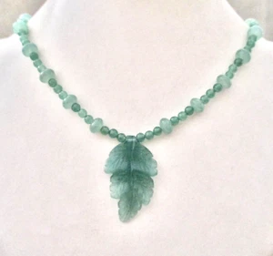 GREEN AVENTURINE CARVED LEAF PENDANT & BEADED NECKLACE ~ A BEAUTY! - Picture 1 of 8