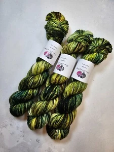 SW Merino yarn, Aran weight, 100g, MOONLIT FOREST - Picture 1 of 7