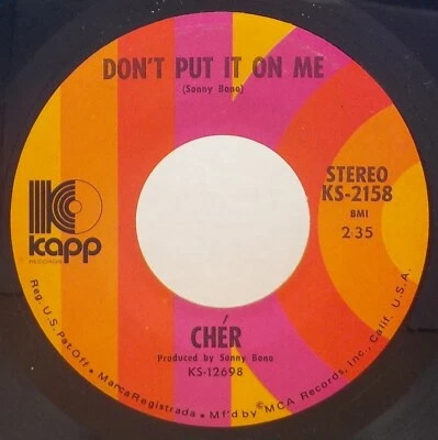 Cher 45 Don't Put It On Me / The Way Of Love E10 Foto 1 de 2