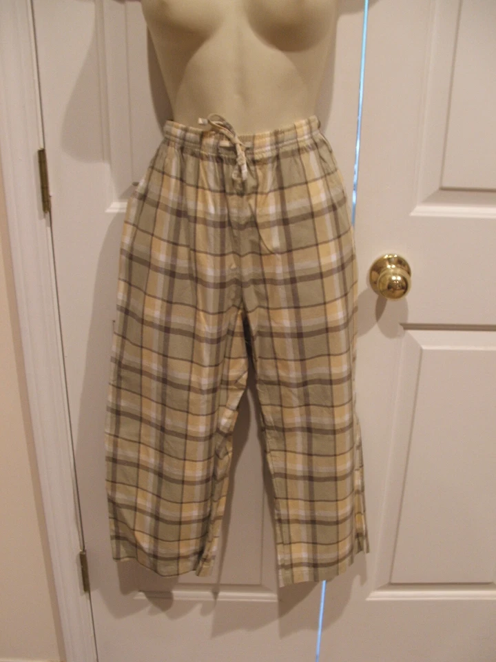 NWT CASUAL CORNER ANNEX green plaid DRAWSTRING CAPRI CROPPED PANT SIZE SMALL - Image 1 of 1
