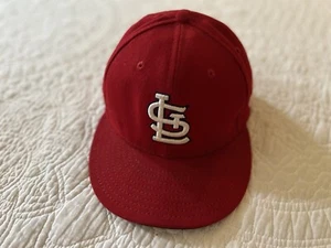 Cappello St Louis Cardinals berretto da ballo uomo 7 rosso nuova epoca ufficiale sul campo aderente - Foto 1 di 10
