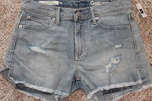 GAP Misses 2016 AUTHENTIC SUMMER SHORTS Denim Light Indigo Faded destructed 28 - Picture 1 of 3