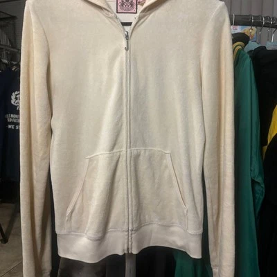 Juicy Couture - Image 1 of 4