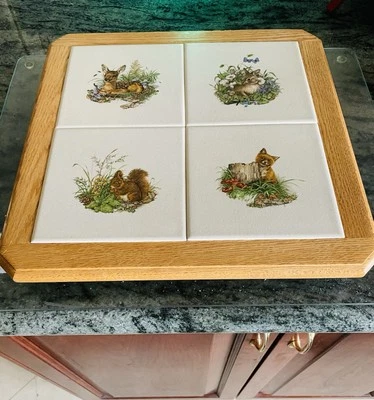 VTG.Lazy Susan. 15”x15”. Solid Oak Frame Turntable with 4 Embedded Ceramic Tiles - Image 1 of 4