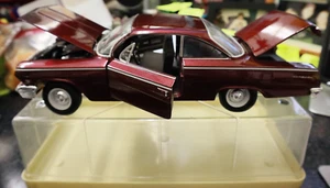Maisto Special Edition 1/18 Diecast 1962 Chevrolet Red Bel Air - Bild 1 von 6