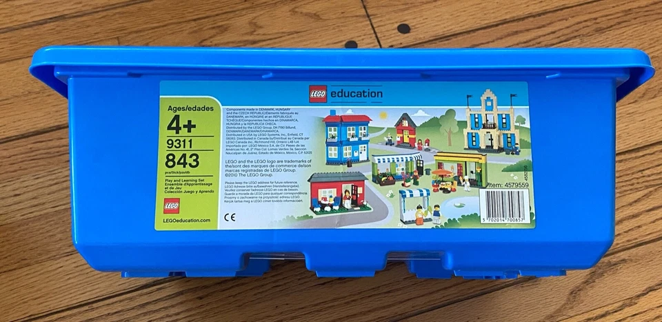 *NEW* LEGO Education 9311 CITY BUILDING SET Chef Postman Space *RETIRED* - Image 1 of 4