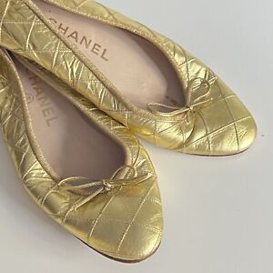 Chanel Gold Quilted CC Logo Classic Cap Toe Ballet Flat Shoe Slipper 37