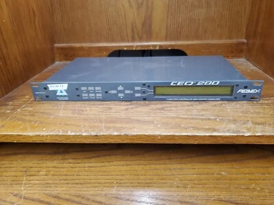 Ecualizador gráfico controlado por computadora Peavey CEQ280 Foto 1 de 4