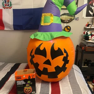 Gemmy Rare Halloween 3.5ft Smiling Pumpkin Airblown Jack O Lantern Works! - Picture 1 of 6
