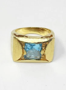 Vintage Gold Tone Princess Cut Blue Crystal Chunky Wide Band Ring Size 6.75 - Picture 1 of 9