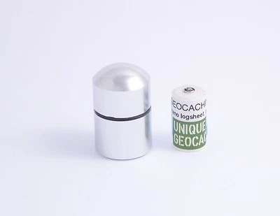 Contenitore nano cache magnetico colore argento geocaching rito pioggia LOGSHEET striscia - Immagine 1 di 4