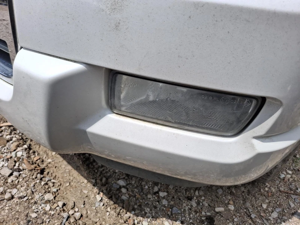 Б/у фары дальнего света подходят: 2010 Ford Explorer противотуманный бампер установлен без IronM - Изображение 1 из 4