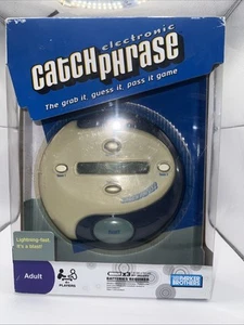 Catch Phrase Blue & White Hasbro 2009 Electronic Handheld Game Brand New NIB - Bild 1 von 2