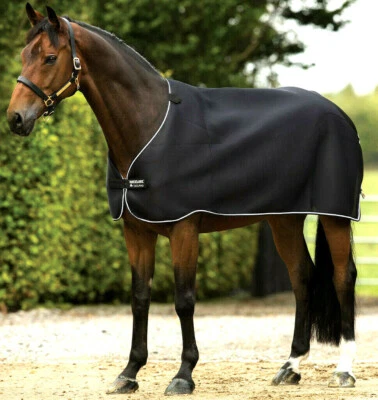 Horseware Rambo Airmax Futter unter Teppich atmungsaktiv technisch Airmesh Dochtkühler