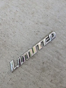 01-07 Toyota Sequoia Side Limited Badge Genuine OEM - Bild 1 von 3