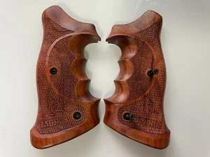 Nuevas empuñaduras Target para Taurus Raging Bull/Raging Hunter 444, 454, 460, 480, 500 #1 - Imagen 1 de 6