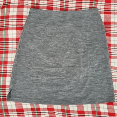Falda Woolx Lana Merino Monroe Para Mujer Gris Medio Ventas al por menor $150 Foto 1 de 4