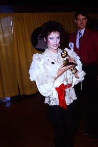 SHEENA EASTON, 1985, 35 mm extensión - Imagen 1 de 1