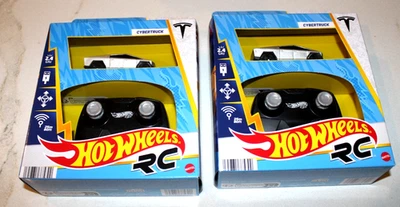 LET'S RACE Hot Wheel RC TESLA CYBERTRUCKS, 2 vehículos diecast de control remoto Foto 1 de 3