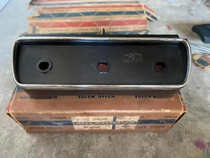 Datsun 410 411 Bluebird Barcket fixing knob Genuine Part NOS JAPAN - Picture 1 of 13