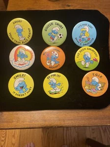 8 + 1 Vintage Smurf Buttons Pin Back Lot 1980 Smurfette 80's retro pins Peyo USA - Picture 1 of 24