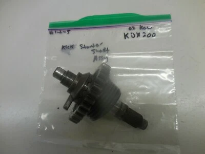 BB48 Kawasaki KDX 200 1992 Kick Starter Shaft 13066-1071 - Image 1 of 3