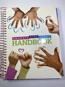 Girl Scout Brownie Handbook Instruction Guide Self Care History Spiral Bound - Bild 1 von 6