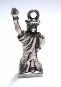 VINTAGE FREIHEITSSTATUE MONUMENT NEW YORK 3D STERLINGSILBER ANHÄNGER CHARM. - Bild 1 von 7