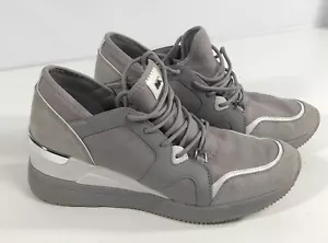 Michael Kors Liv Trainer Wedge Sneaker Shoes Grey Silver Women’s Size 9 - Picture 1 of 9