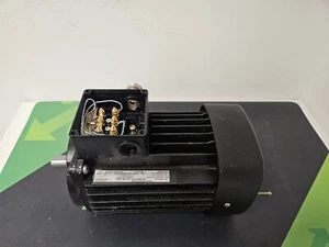 GRUNDFOS 3~MOT MG80B2-19FT100-D1 Gebraucht - Picture 1 of 5