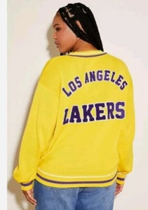 New NBA Los Angeles Lakers Ultra Game Embroidered V-neck Sweater Women M/Men S - Picture 1 of 11
