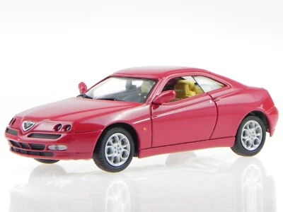 Alfa Romeo GTV rosso modellino 5915799 in Geschenkbox Atlas 1:43 - Immagine 1 di 4