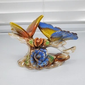 Porcelain Figurine - Butterflies Perched On Branches - Picture 1 of 14