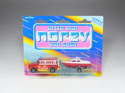 NOREV - Mini Jet - Attelage - Pick-up Fire Brigade avec remorque et bateau Boite - Photo 1/4