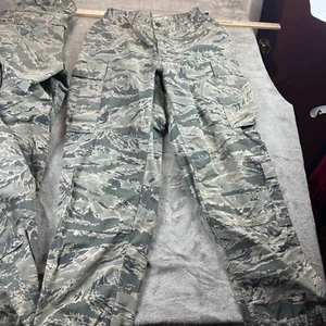 Pantaloni mimetici US Air Force 29x29 Tiger Stripe Cargo Combat lotto di 3 *LEGGI* - Foto 1 di 7
