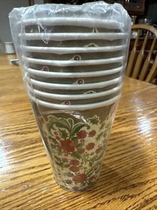 Vintage Menge 8 Weihnachten Stechpalmen Beeren Gold Akzent Heiß Kalt Pappbecher 8-9 Unzen USA - Bild 1 von 12