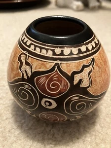 Ceramica artistica fatta a mano artista Costo Rico firmato - Foto 1 di 6