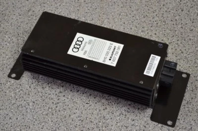 Audi A4 8H B7 Endstufe Verstärker Amplifier Soundsystem Steuergerät 8H0035223E - Bild 1 von 4