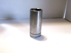 Blackhawk 11/16" Socket HW1522 Socket Tool - 6 Point - 3/8 Drive - Picture 1 of 1