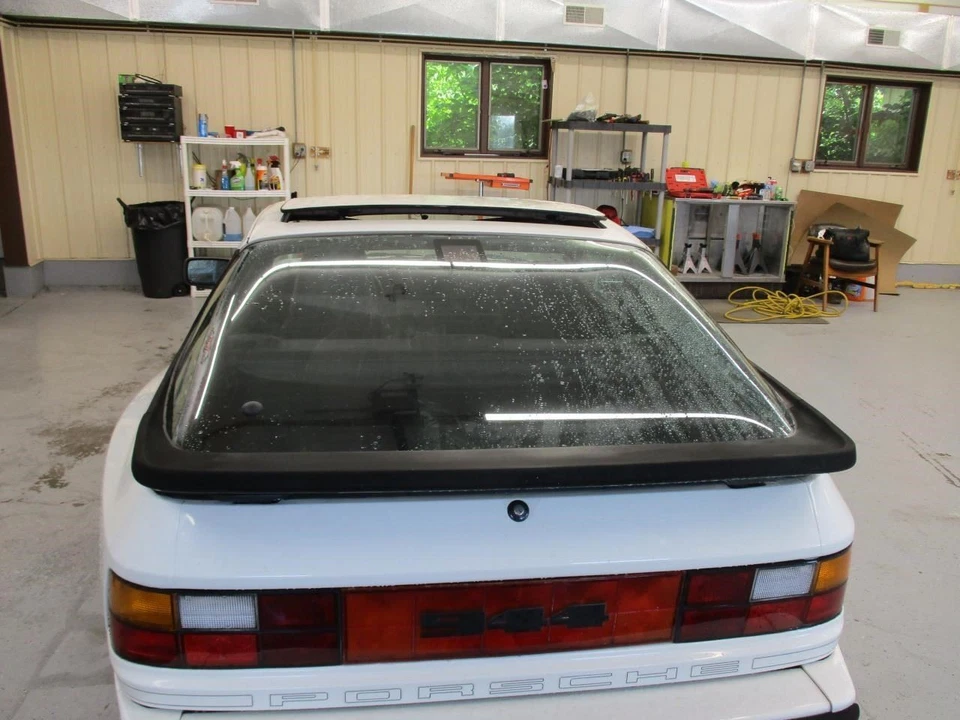 (LOCAL PICKUP ONLY) Back Glass Fits 83-91 PORSCHE 944 1676523 Foto 1 de 4