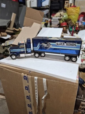 Nylint Silver Knight Express Blue 24.5" Semi Tractor Trailer Pressed Steel DC - Image 1 of 4