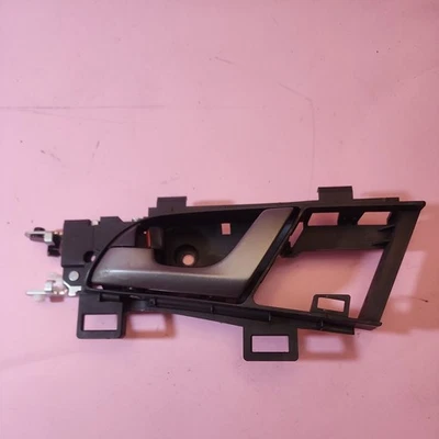 MANIJA DE PUERTA INTERIOR DELANTERA IZQUIERDA CONDUCTOR OEM ACURA TSX 2009-2014 Foto 1 de 2