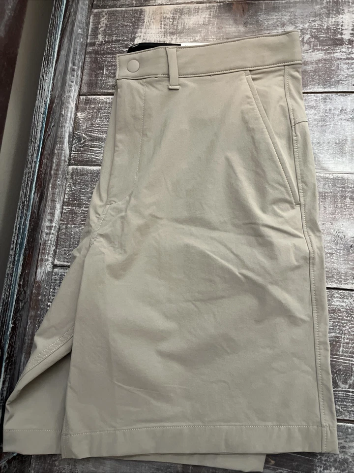 NUEVO American Eagle AE Club Shorts 24/7 Flex Hombres 32 Beige por encima de la rodilla Nylon Foto 1 de 4