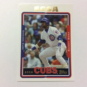 2005 Topps #10 Sammy Sosa Chicago Cubs - Picture 1 of 2