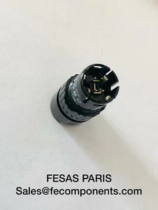 EAO 61-1100.0 Schaltaktoren - Bild 1 von 2