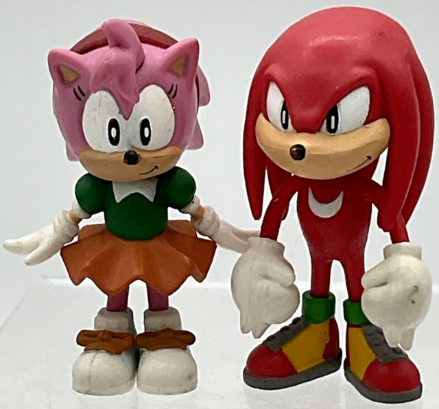 Preços baixos em Sonic the Hedgehog PVC TV, filmes e videogames Figuras de  Ação