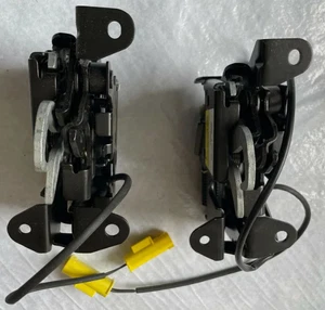 Left and Right Side Hood Lid Lock 51237376977 51237376978 NEW For BMW X1 F48 - Picture 1 of 4