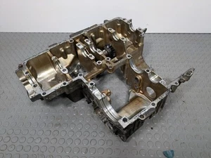 HONDA CBR 1000 F Engine block unit Crankcase 1988-1999 30001374 - Picture 1 of 11