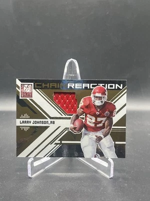 2009 Donruss Elite Chain Reaction Jerseys /299 Larry Johnson #25 Chiefs - Image 1 of 2